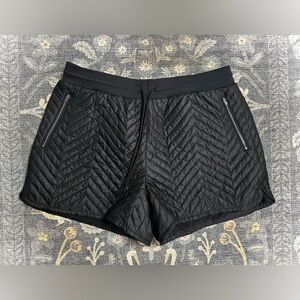Athleta Apres Ski Quilted Shorts in black